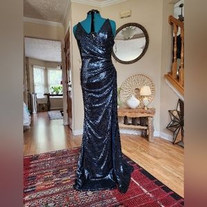 UEC Dress the Population Jordan Ruched Mermaid gown navy sequin large